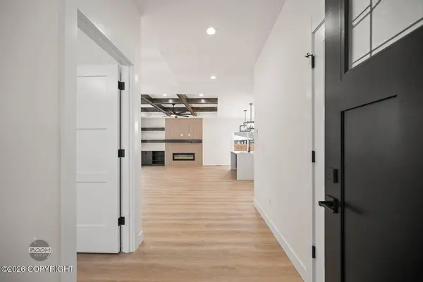 15160 E Alpine CIR, Palmer, AK 99645
