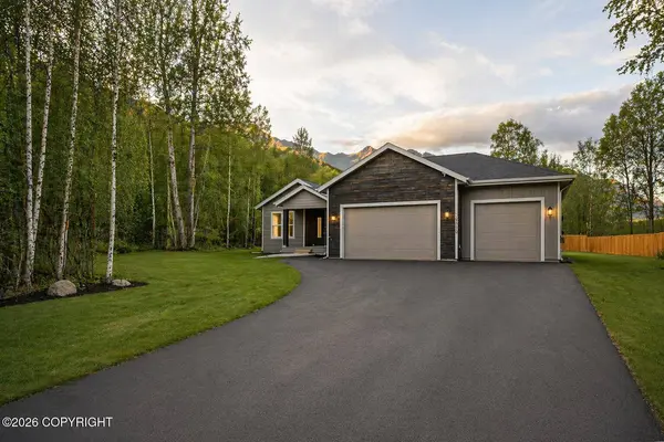 15160 E Alpine CIR, Palmer, AK 99645