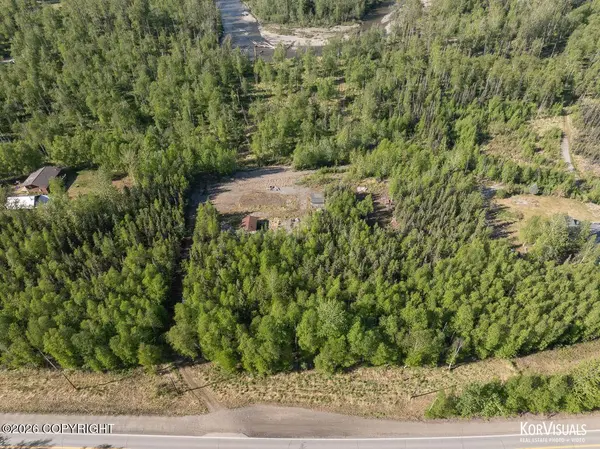 2581 W Schrock RD, Wasilla, AK 99623