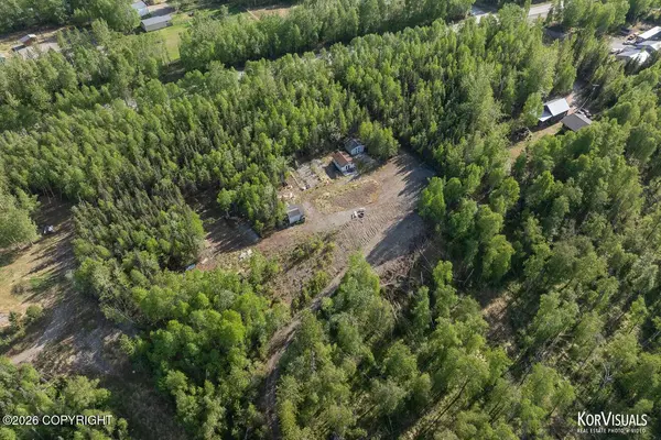 2581 W Schrock RD, Wasilla, AK 99623