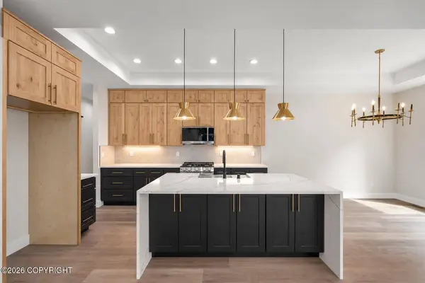 6119 N Radiant Dawn CIR, Wasilla, AK 99654