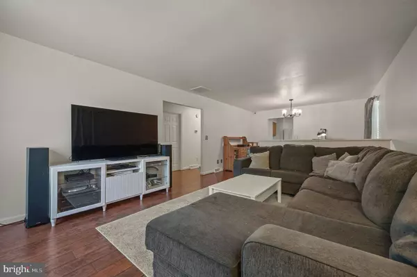 57 WASHINGTON ST, Dover, DE 19901