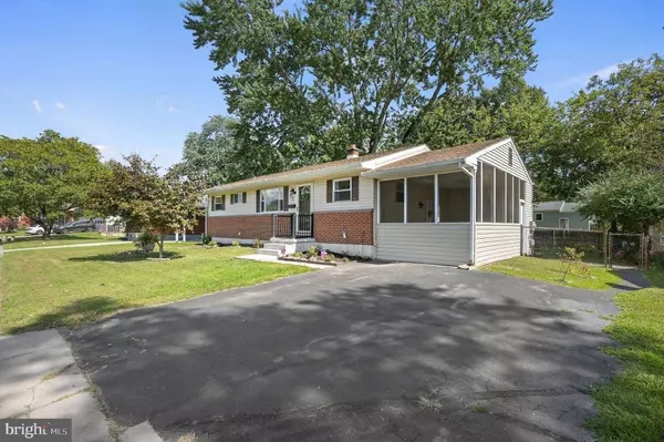 992 BOGGS DR, Dover, DE 19901