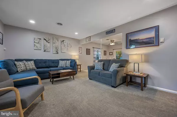 2370 DYKE BRANCH RD, Dover, DE 19901