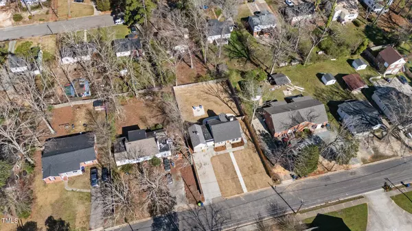 518 W Chisholm Street, Sanford, NC 27330