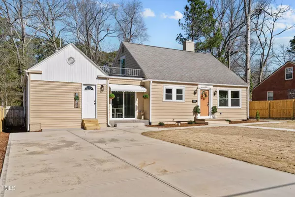 518 W Chisholm Street, Sanford, NC 27330