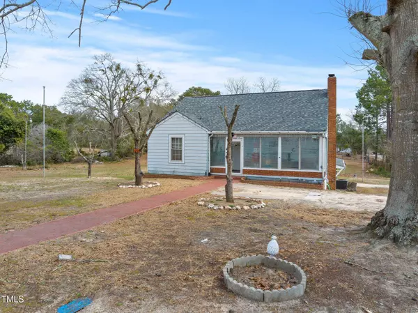 607 Henderson Street, Hamlet, NC 28345