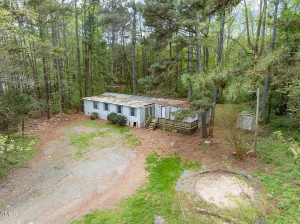 960 Gees Grove Road, Siler City, NC 27344