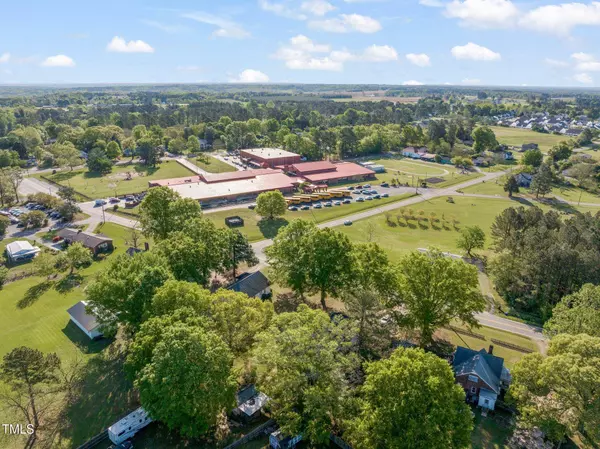 206 Mansfield Drive, Broadway, NC 27505