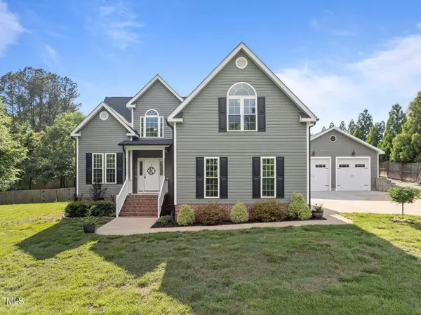 6200 Oliver Creek Parkway, Holly Springs, NC 27540