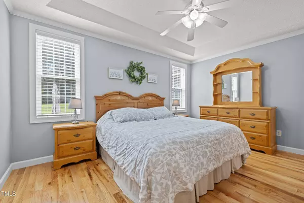 6200 Oliver Creek Parkway, Holly Springs, NC 27540