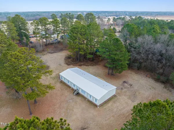 752 Dundee Circle, Raeford, NC 28376