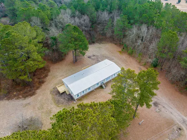 752 Dundee Circle, Raeford, NC 28376