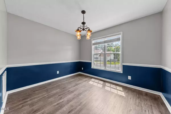 2929 Piney Mountain Drive, Hope Mills, NC 28348