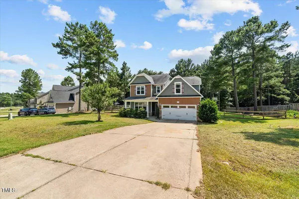 175 Almond Dr Drive, Cameron, NC 28326