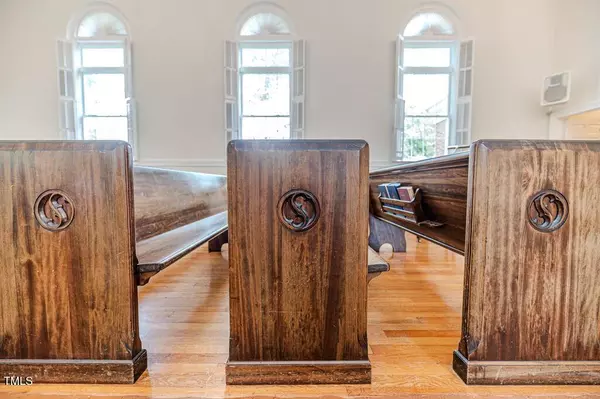 211 S Main Street, Broadway, NC 27505