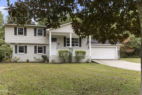 2831 Rosehill Road, Fayetteville, NC 28301