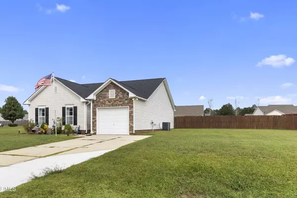298 Declaration Drive, Raeford, NC 28376