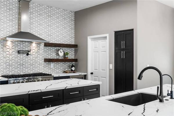 728 Tossa De Mar AVE, Henderson, NV 89002