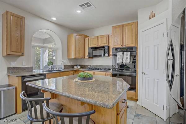 4012 Owlshead Mountain ST, Las Vegas, NV 89129