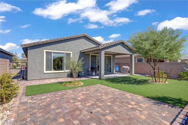 6559 Summershade ST, North Las Vegas, NV 89086