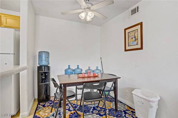 2966 Juniper Hills BLVD #201, Las Vegas, NV 89142