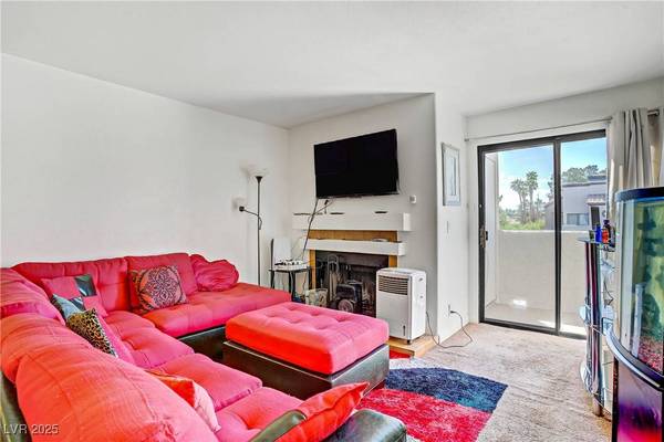 2966 Juniper Hills BLVD #201, Las Vegas, NV 89142