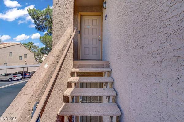 2966 Juniper Hills BLVD #201, Las Vegas, NV 89142