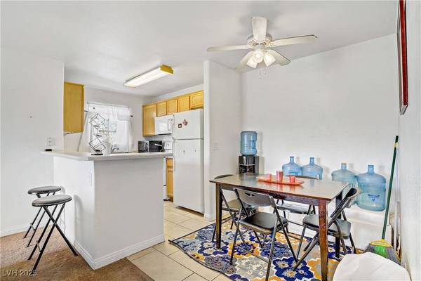 2966 Juniper Hills BLVD #201, Las Vegas, NV 89142