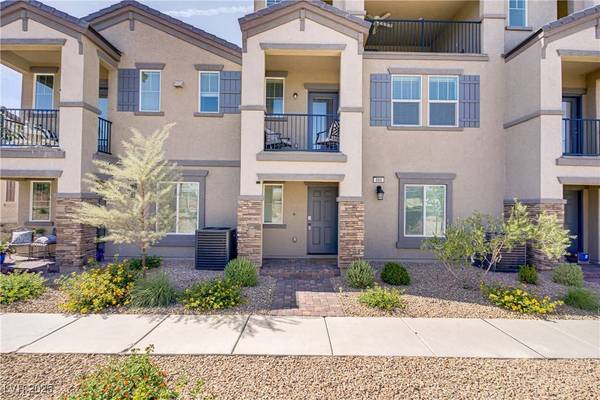 664 Foam Flower LN, Henderson, NV 89015