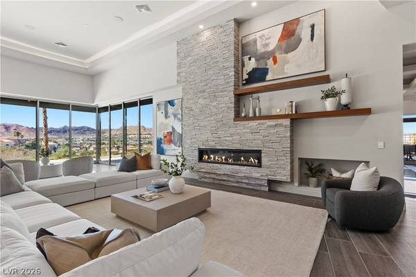1 Costa Del Sol CT, Henderson, NV 89011