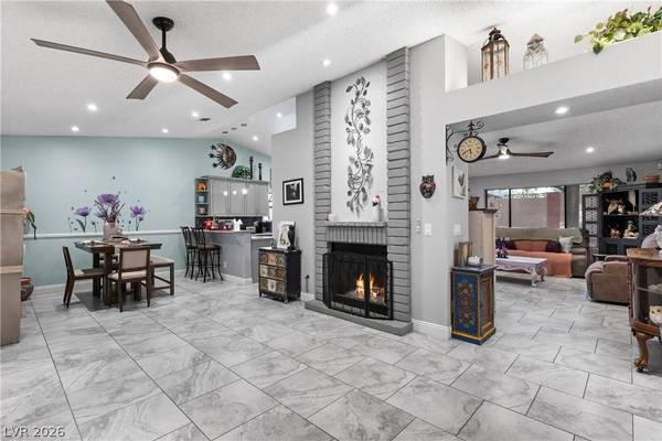 150 Drifting Sand CT, Henderson, NV 89074