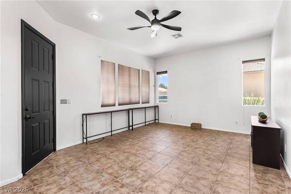 688 Canfield Point AVE, Las Vegas, NV 89183