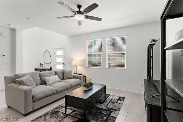335 Laurel Peak DR, Henderson, NV 89015