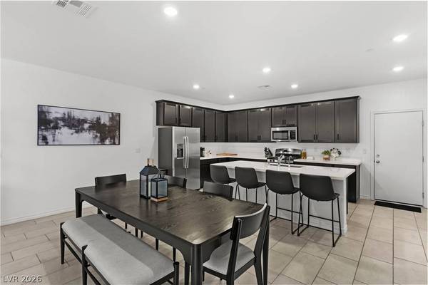 335 Laurel Peak DR, Henderson, NV 89015