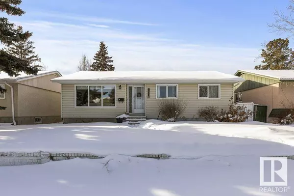 8732 151 ST NW, Edmonton, AB T5R 1H9