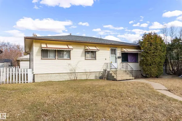 9007 149 ST NW, Edmonton, AB T5R 0A5