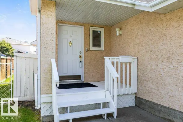 1119 Potter Greens NW, Edmonton, AB T5T 6A5