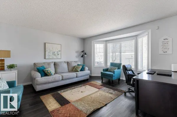 21247 91 AV NW, Edmonton, AB T5T 0W4
