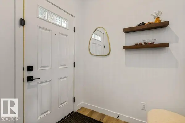 34 RASPBERRY RD, St. Albert, AB T8N 8A3