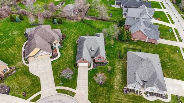 1713 Country Corner Lane, Washington Twp, OH 45458