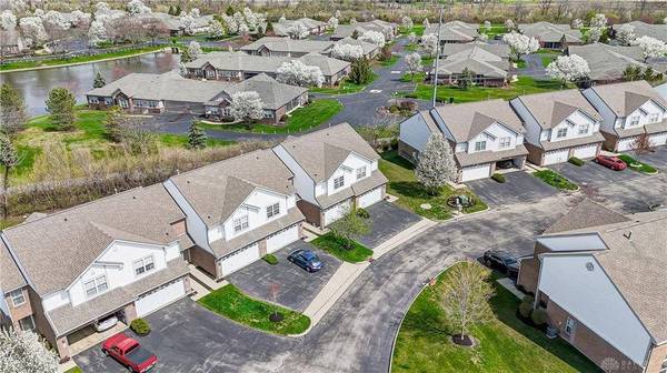 9233 Great Lakes Circle, Washington Twp, OH 45458