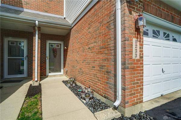 9233 Great Lakes Circle, Washington Twp, OH 45458