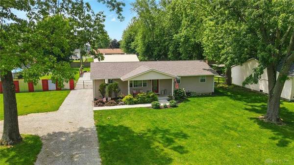 3713 Shawnee Trail, Jamestown Vlg, OH 45335