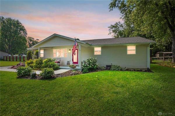 3713 Shawnee Trail, Jamestown Vlg, OH 45335