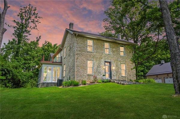 575 Nutt Road, Washington Twp, OH 45458