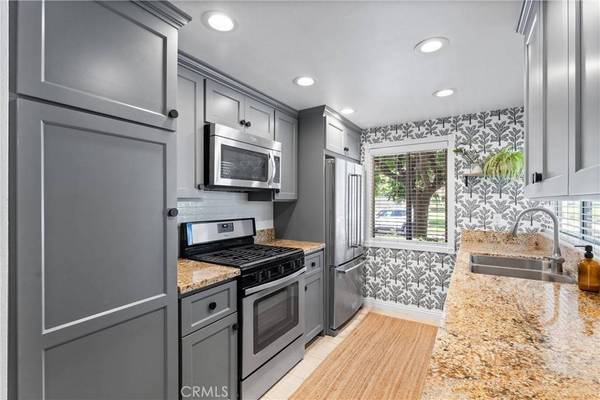 3 Smokestone, Irvine, CA 92614