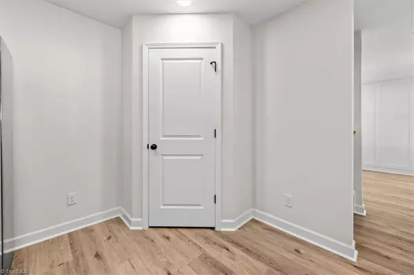 2105 Joe Louis AVE, Greensboro, NC 27401