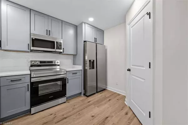 2105 Joe Louis AVE, Greensboro, NC 27401