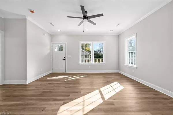 402 Walnut ST, High Point, NC 27260